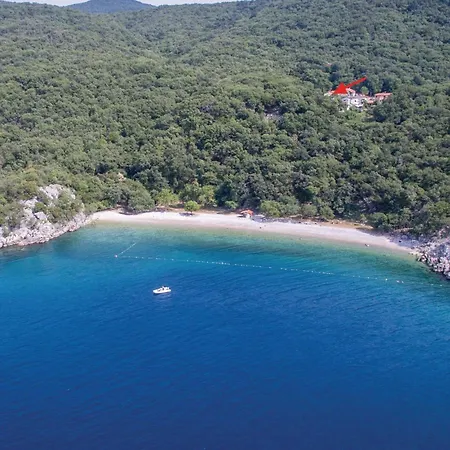 In With Wifi Holiday home Cres