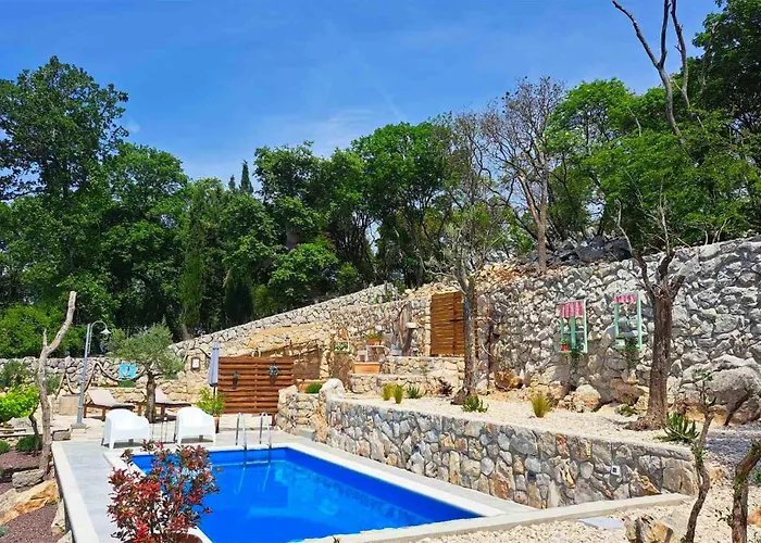 Holiday home In With Wifi Cres